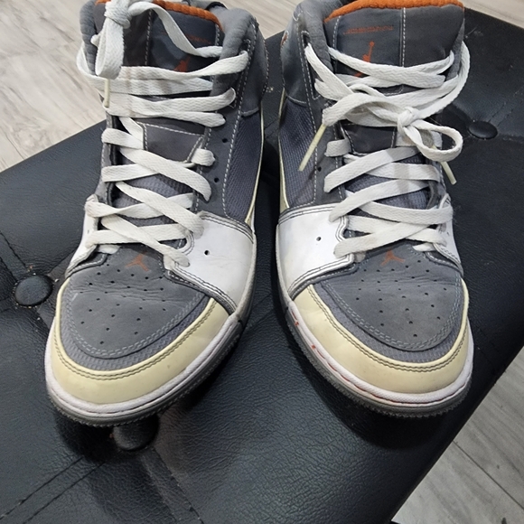 Jordan - Picture 3 of 4